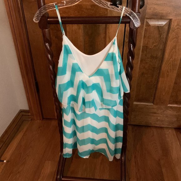 Charlotte Russe Spaghetti Strap Teal and Creme Colored Top - Size XS - Picture 2 of 2